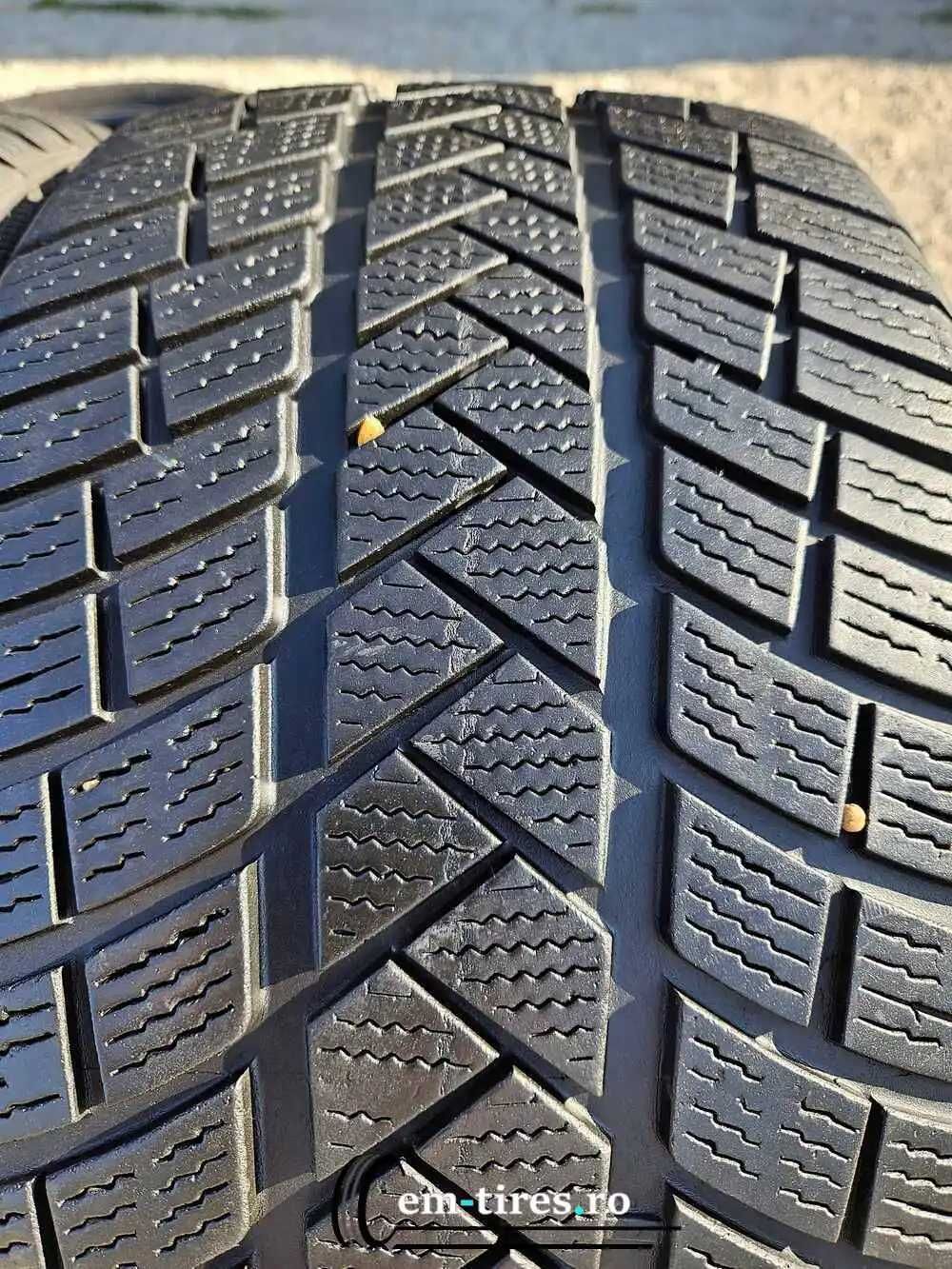 SET 2 Anvelope Iarna 235/35 R19 VREDESTEIN Wintrac Pro 91Y