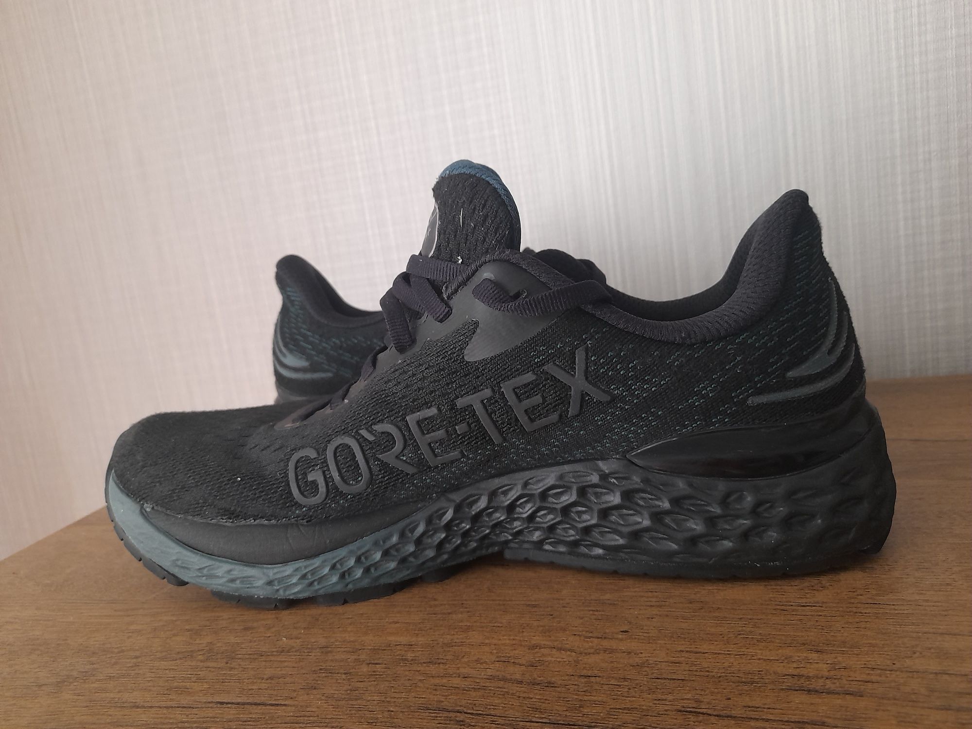 New balance 880 gore-tex маратонки 40 номер.
