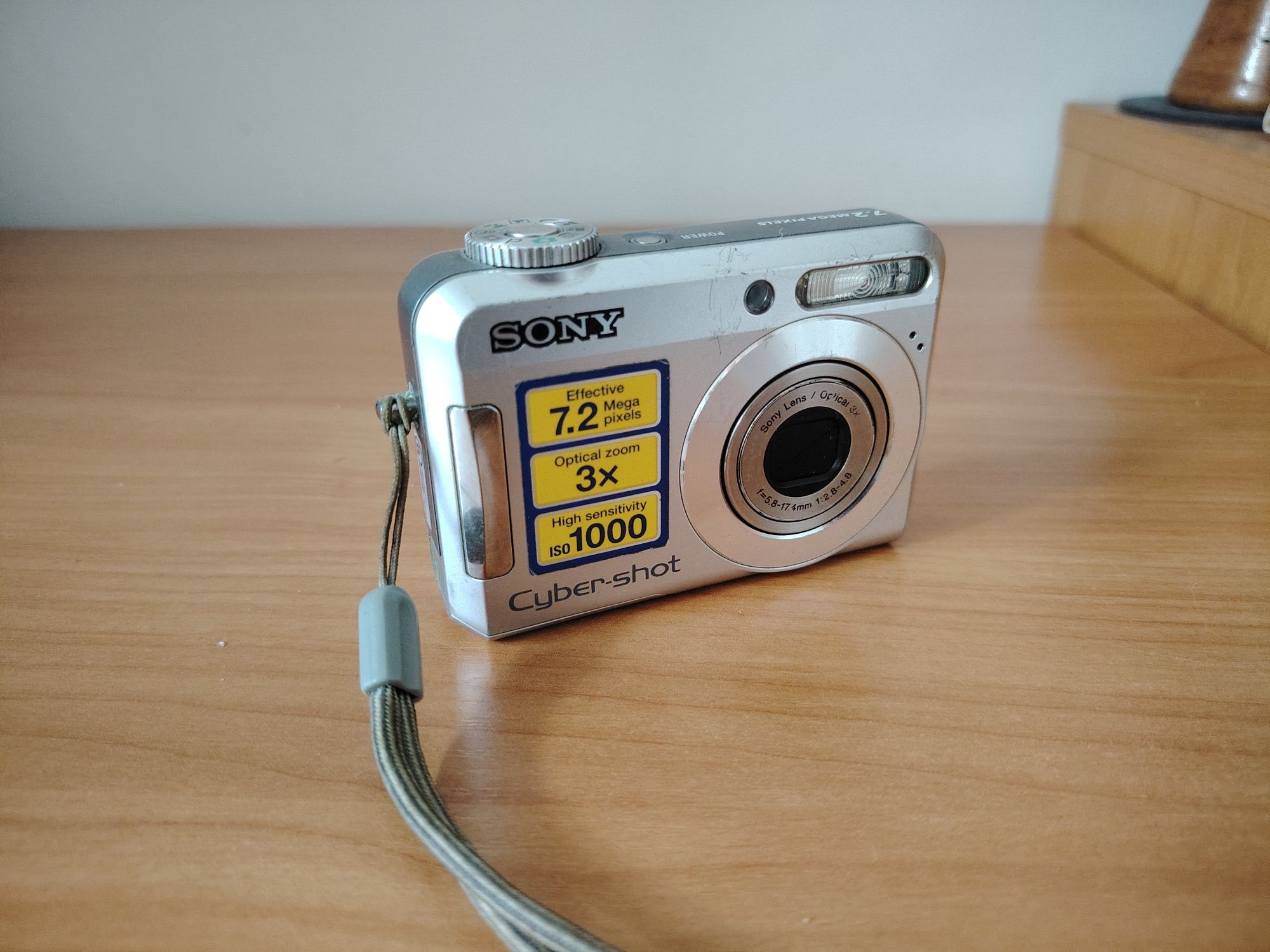 Sony Cybershot DSC-S650 работещ