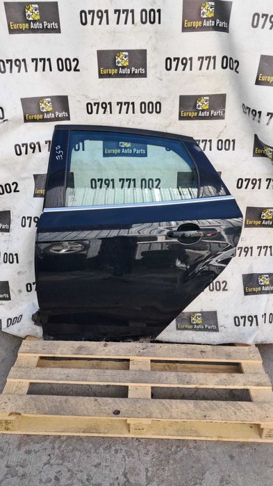 usa stanga spate Ford Focus 3 hatchback