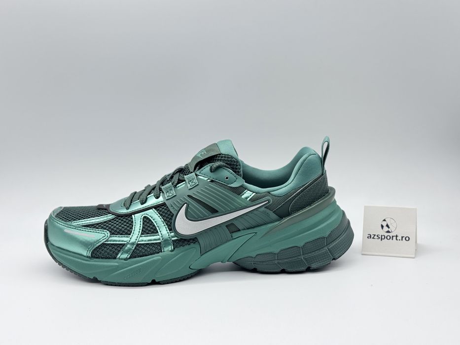 Nike V2K Run Noi Originali (42; 42,5; 43; 44; 44,5)