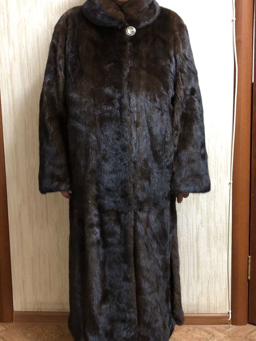 Шуба норковая,б/у в хорошем состоянии. Размер 54-56