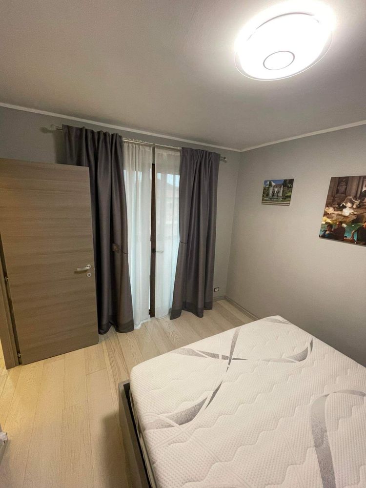 Vand Apartament 2 Camere in centrul localitatii Turț