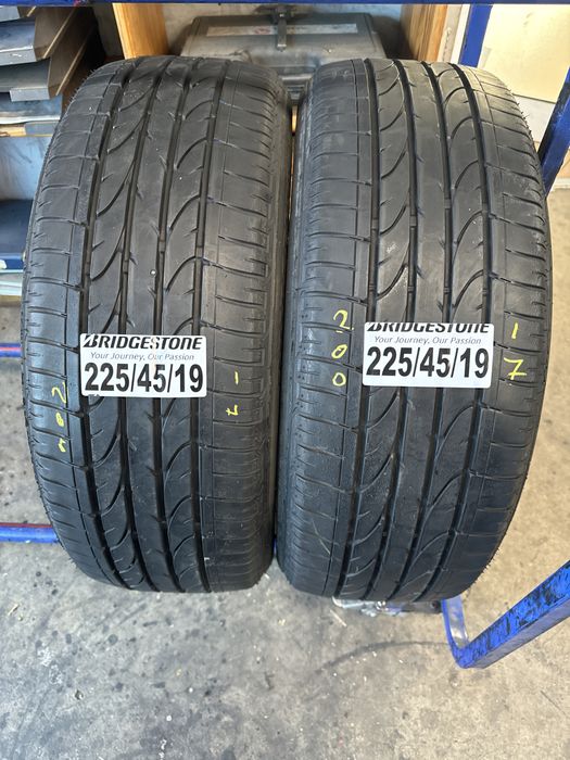 225/45/19 Bridgestone