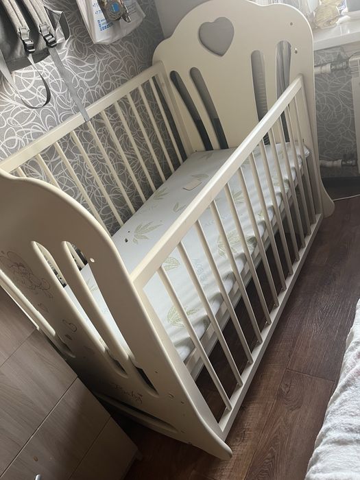 Детская кровать - качалка.