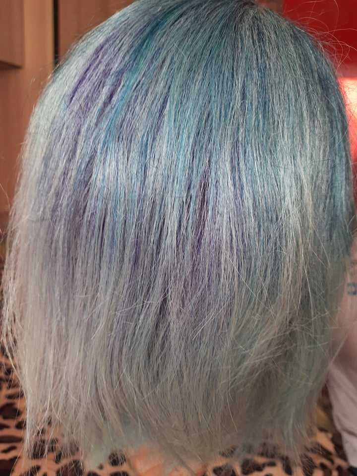 peruca bob par natural 70% vopsita nuante de albastru superba