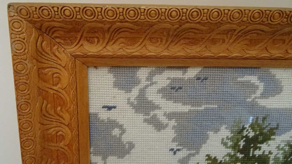 Гоблен,  „Воденицата “, със стъкло, дебел вълнен конец.