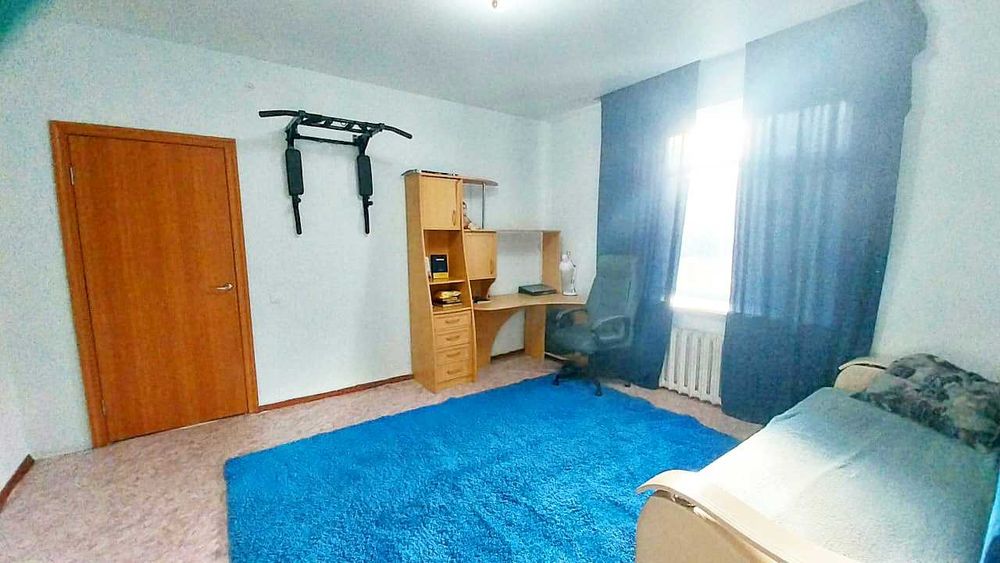 Предлагаем 4-ком благоустроенный дом в п. Долинка