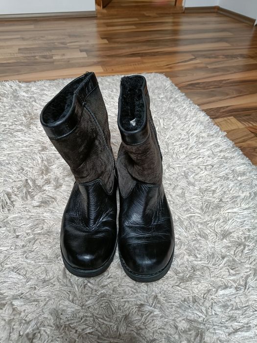 Cizmă UGG piele 38