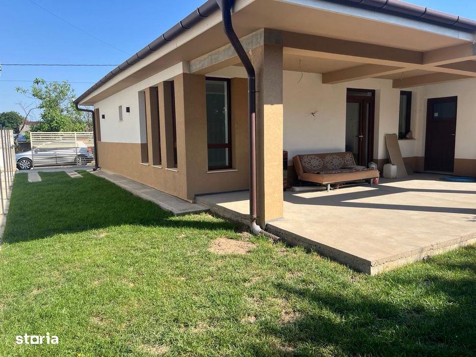 Casă semifinisată la alb în Cihei 2 dormitoare, buctărie+living open