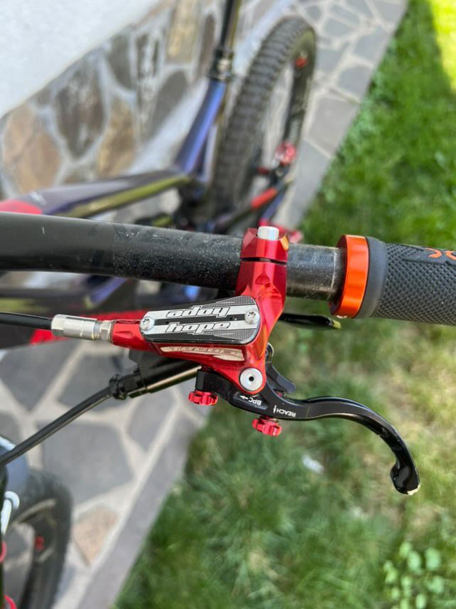 Bicicletă Enduro Nukeproof Mega 275c RS 2019 MTB