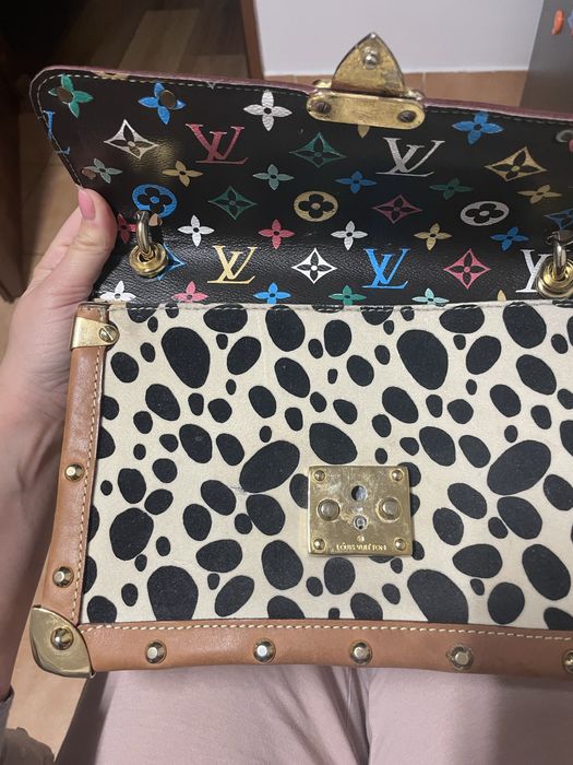 Geanta Luis Vuitton cu mici defecte