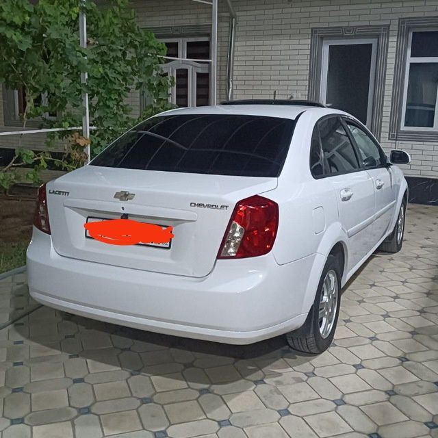 Lasetti 2009 srochni