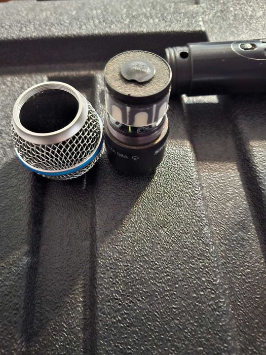 Shure ULX P4 M2 662-698 Mz, stare foarte bună