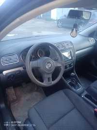 Vând golf 6 an fabricație 2010 motor 1.4MPI