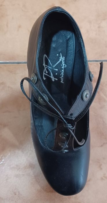 Pantofi din piele  Patrizia Rigotti nr 38