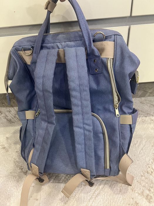 Продам рюкзак для детских вещей.