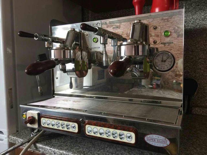 Kofemashina Elektra Compact