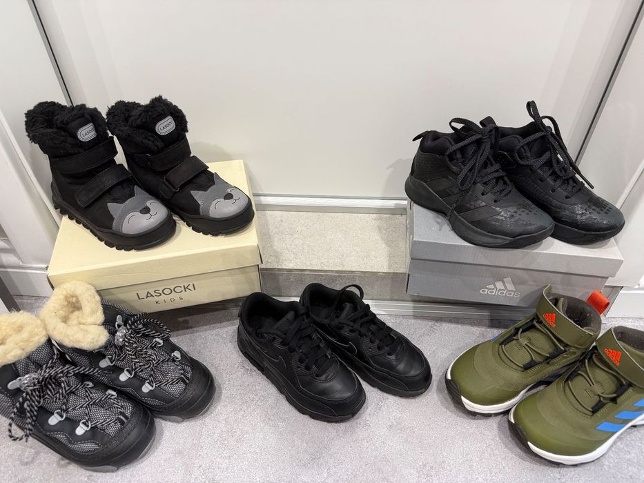 Детски обувки / маратонки,боти,ботуши