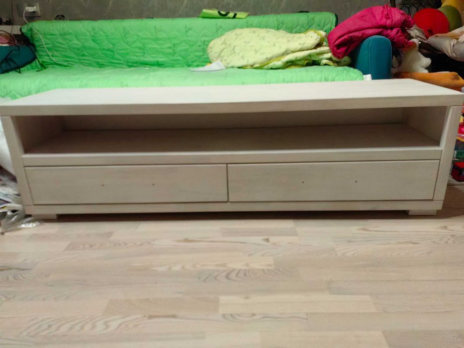 Тумба под телевизор