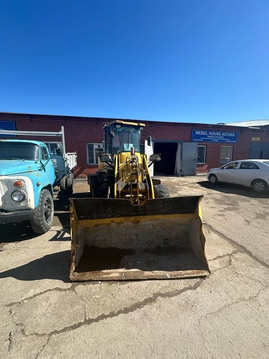 Погрузчик (920ий, 2015г)