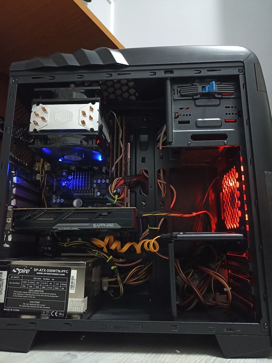 PC Desktop - pentru gaming și task-uri zilnice