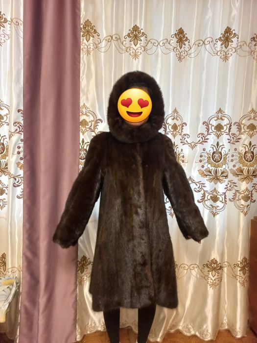 Продам норковую шубу