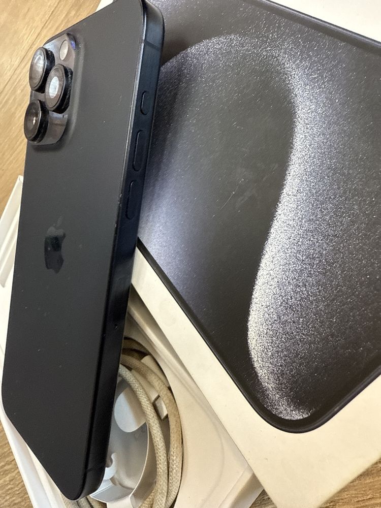 Iphone 15 pro max blue titanium 256gb 88% батерия!