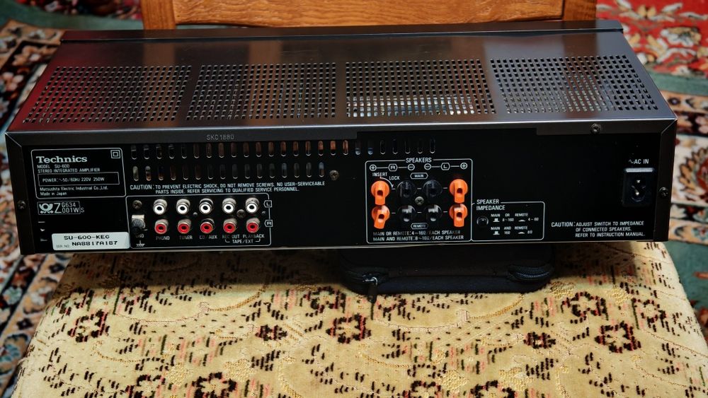 Amplificator Tehnics Su-600