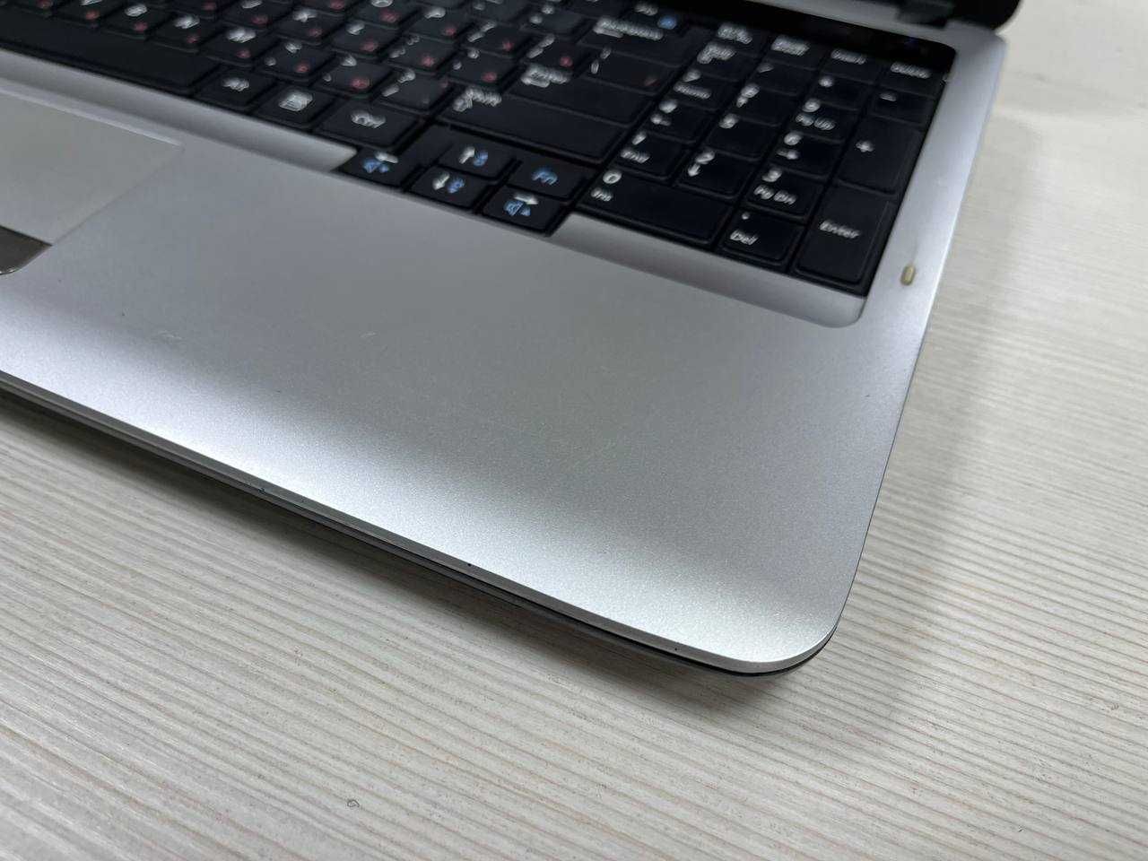 SAMSUNG Celeron/озу 3гб//HDd 320/2.10GHz Для офиса