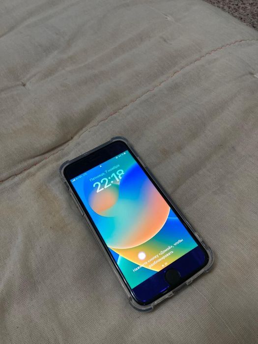 Айфон 8 64гб 76юмкость