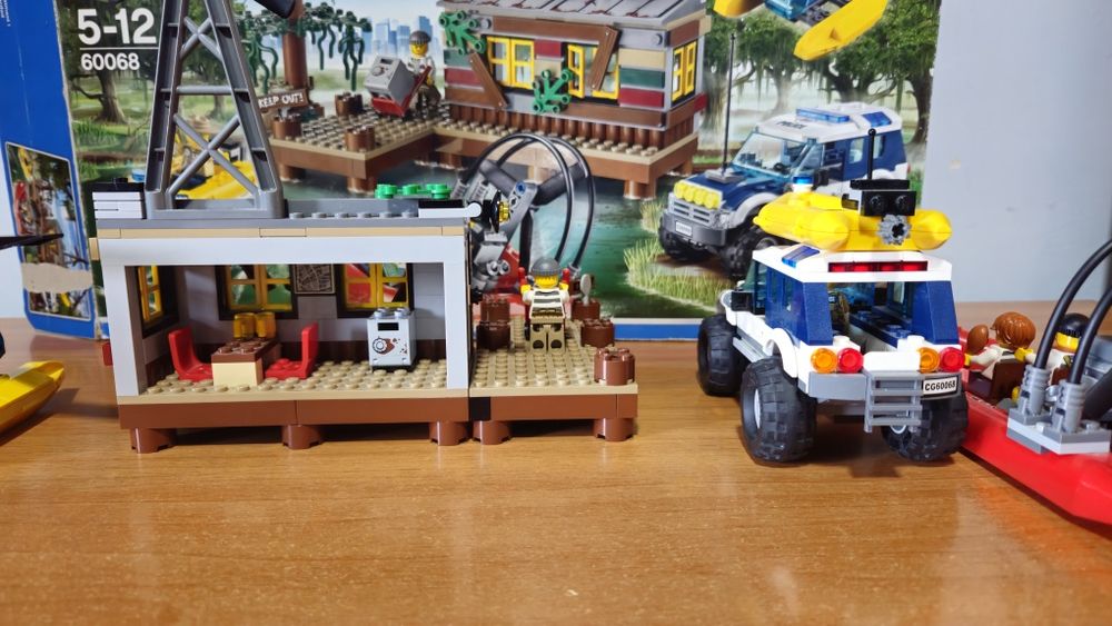 Lego City Ascunzișul infractorilor 60068