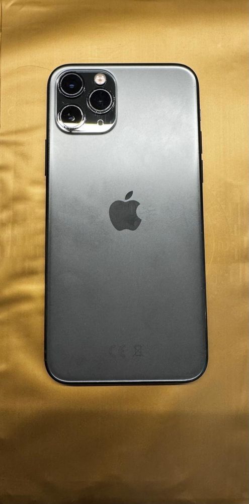 IPhone 11 Pro, 512GB в перфектно състояния