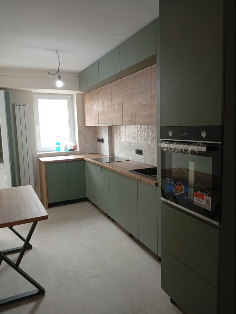 Mobilier pe comanda