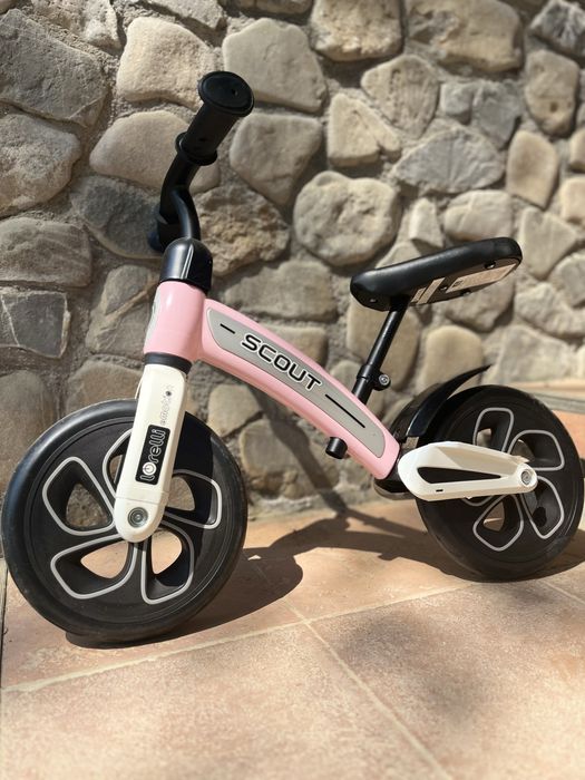 Bicicleta de echilibru/ fara pedale. Ca noua. Este inca in Garantie