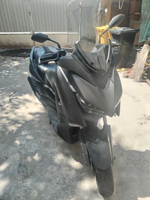 Yamaha Xmax 300cc