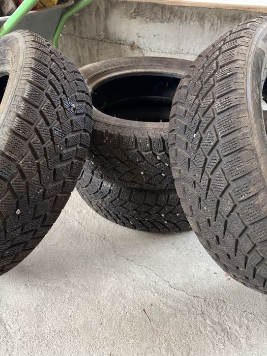 Зимние шины 185/60/15