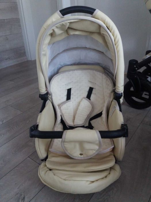 Количка Adbor Nemo - кожа