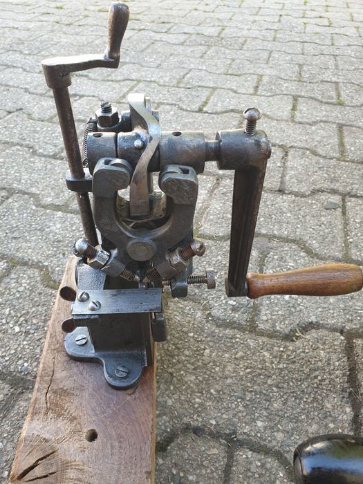 Чапраз машини Антики