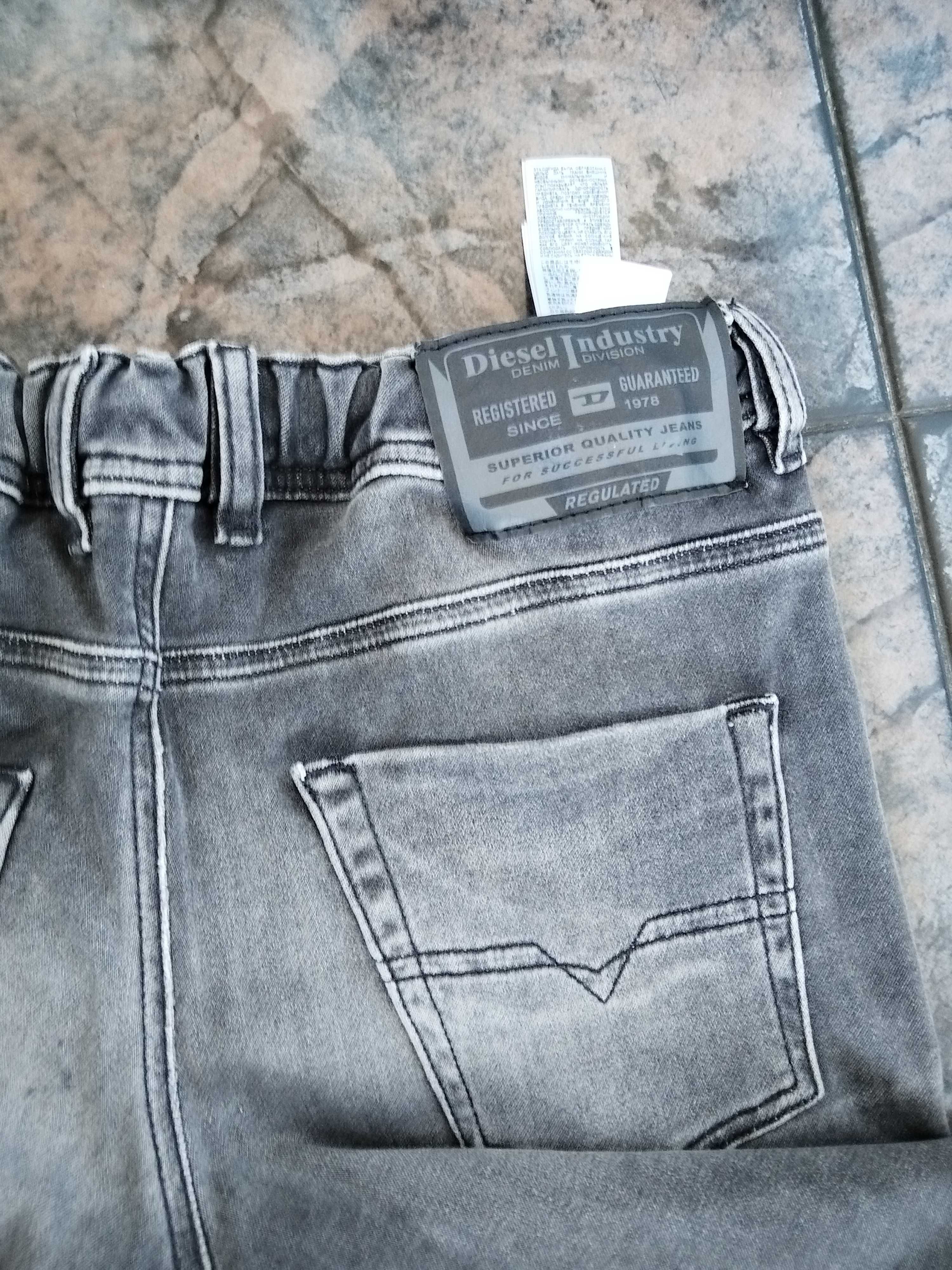Diesel Levis дънки