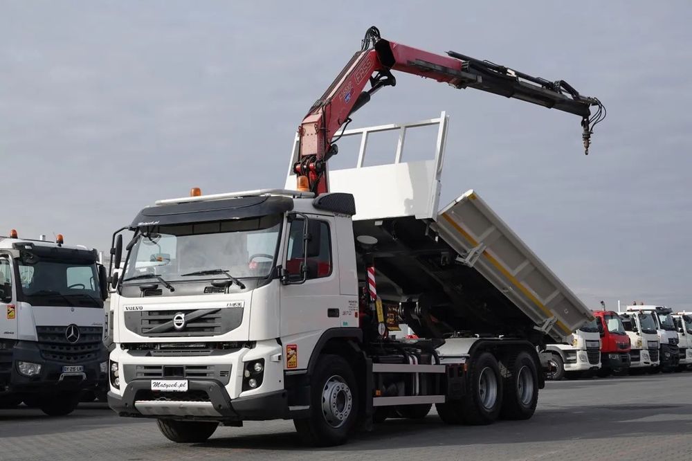 Volvo FMX 370 / 6X4 / BASCULANTE + HDS FASSI F165XP / CAPACITATE MAX 5200KG / RADIO CONTROL / HIDROBOARD