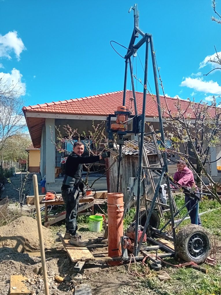 Forez puțuri pentru apa ( fantana )