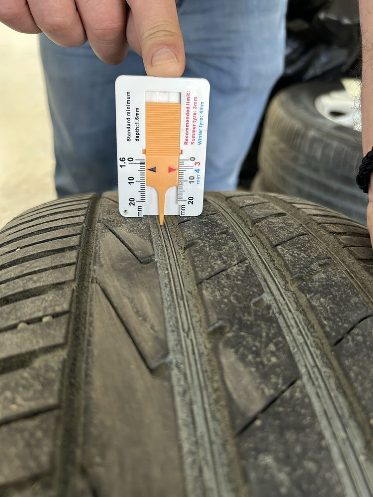Гуми с джанти WV Touareg 255/60/17 и зимни гуми 255/55/18