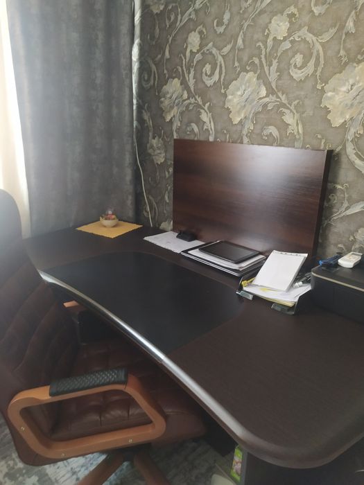 Стол руководителя