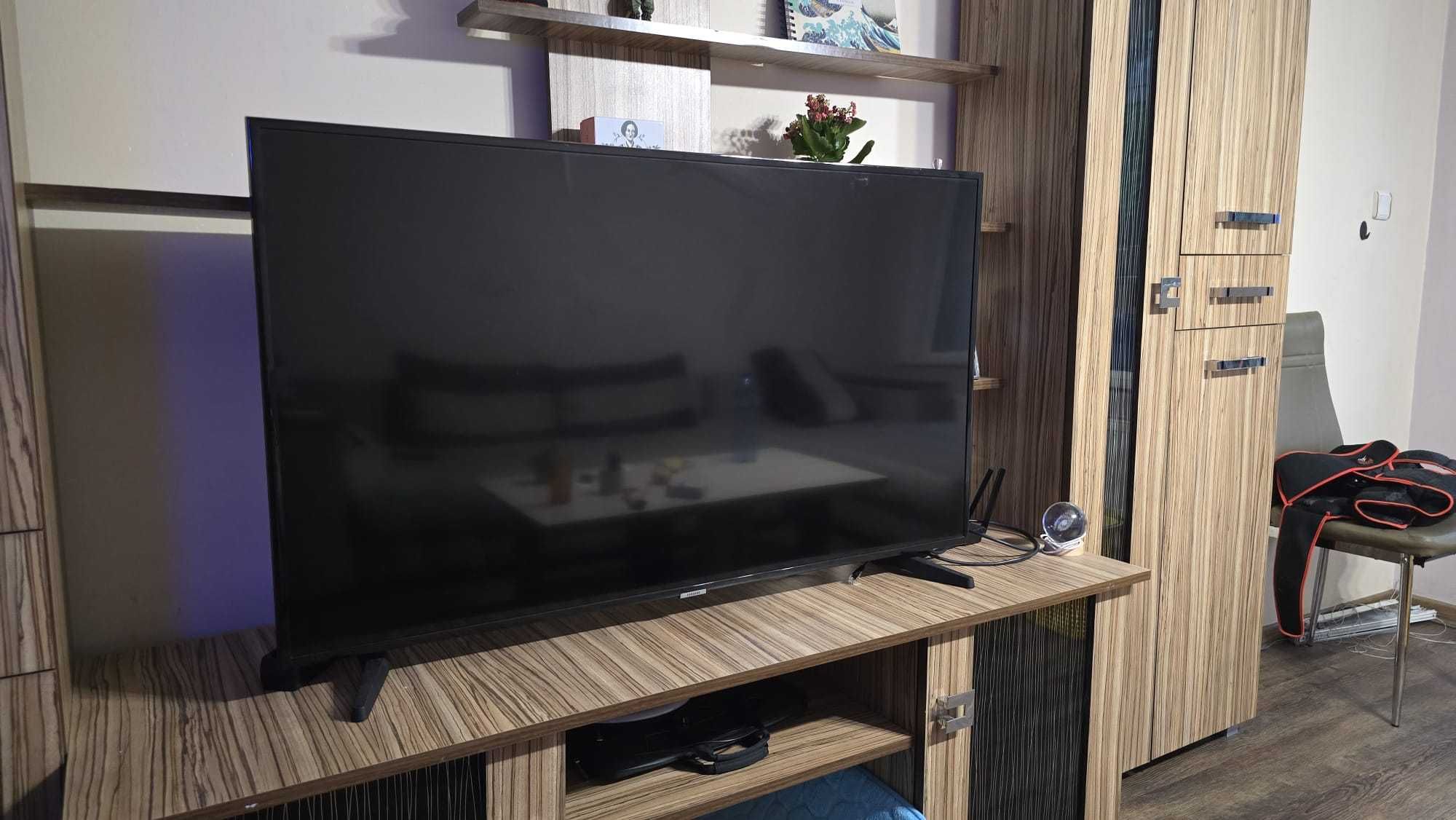 Samsung UE50NU7092U [50inch]