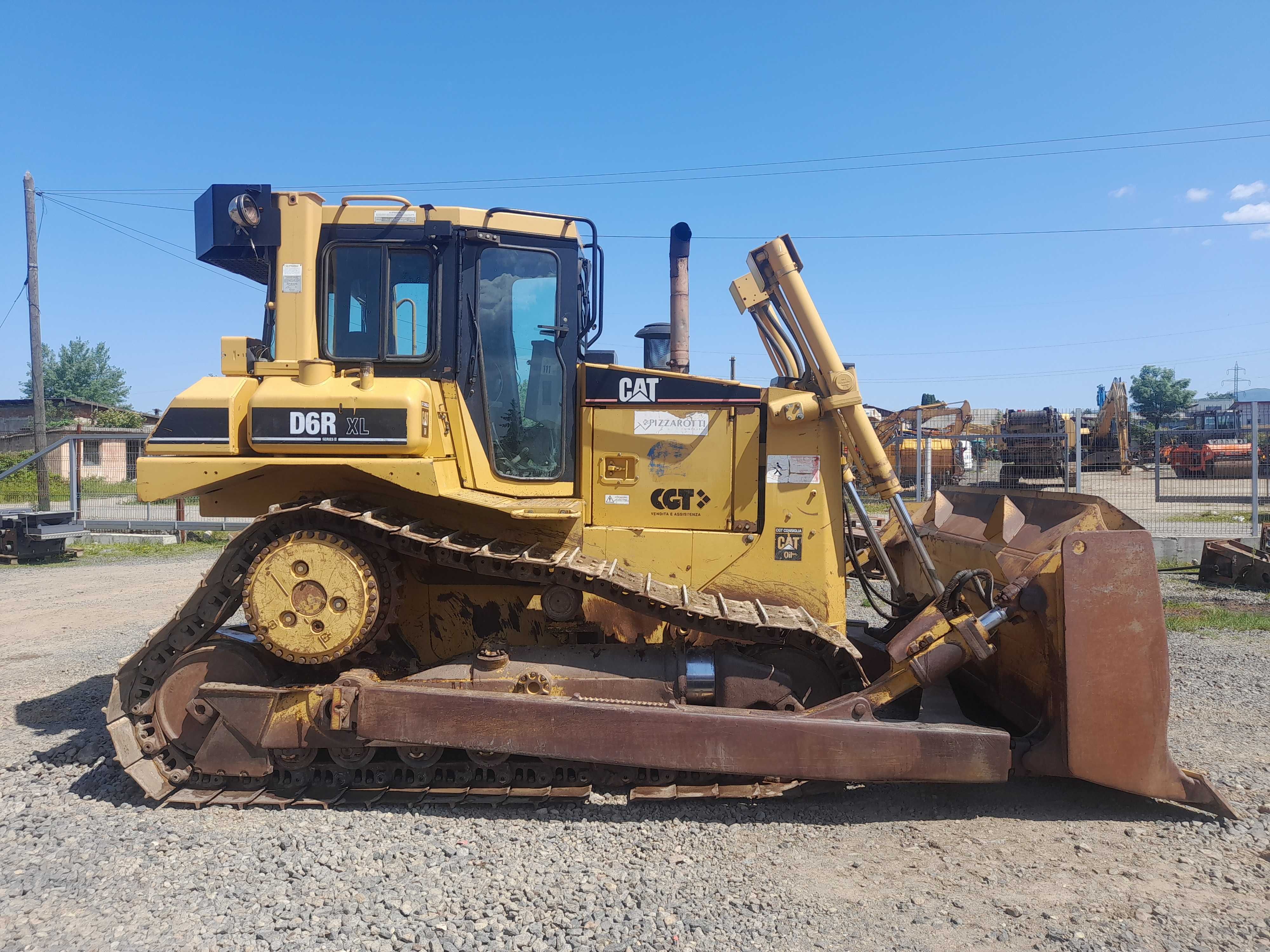 Buldozer Caterpillar D6R II XL ,  2007