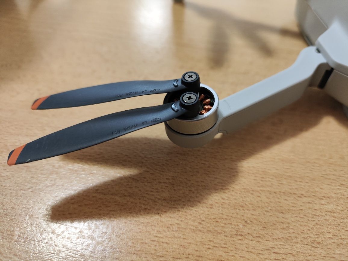 DJI mini 2 SE като нов