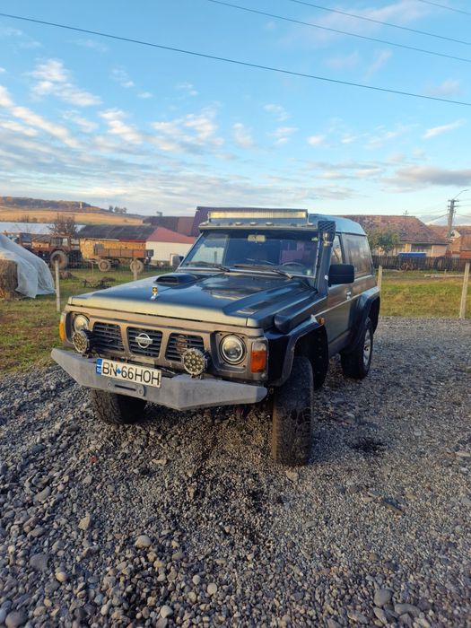 Nissan patrol y60 AUTOUTILITARA