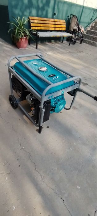 Движок Генератор сотилади кам ишлатилган