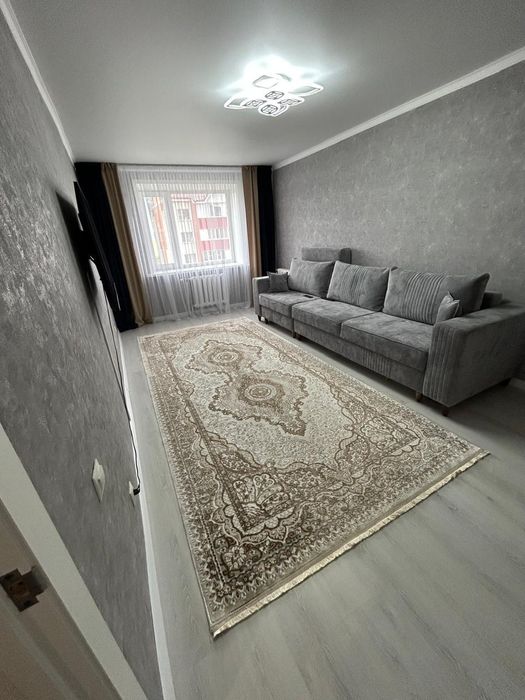 Продам недорого 2-х комн квартиру в новостройке